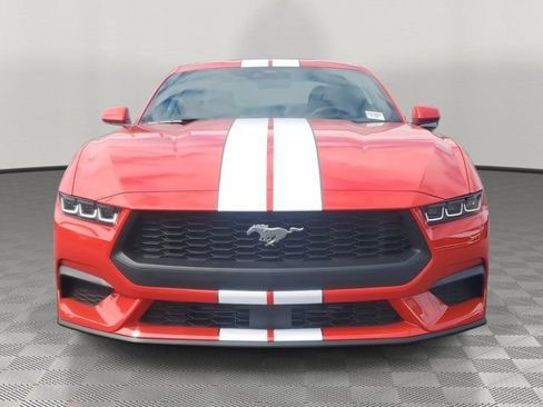 Used 2024 Ford Mustang Coupe RWD image 2