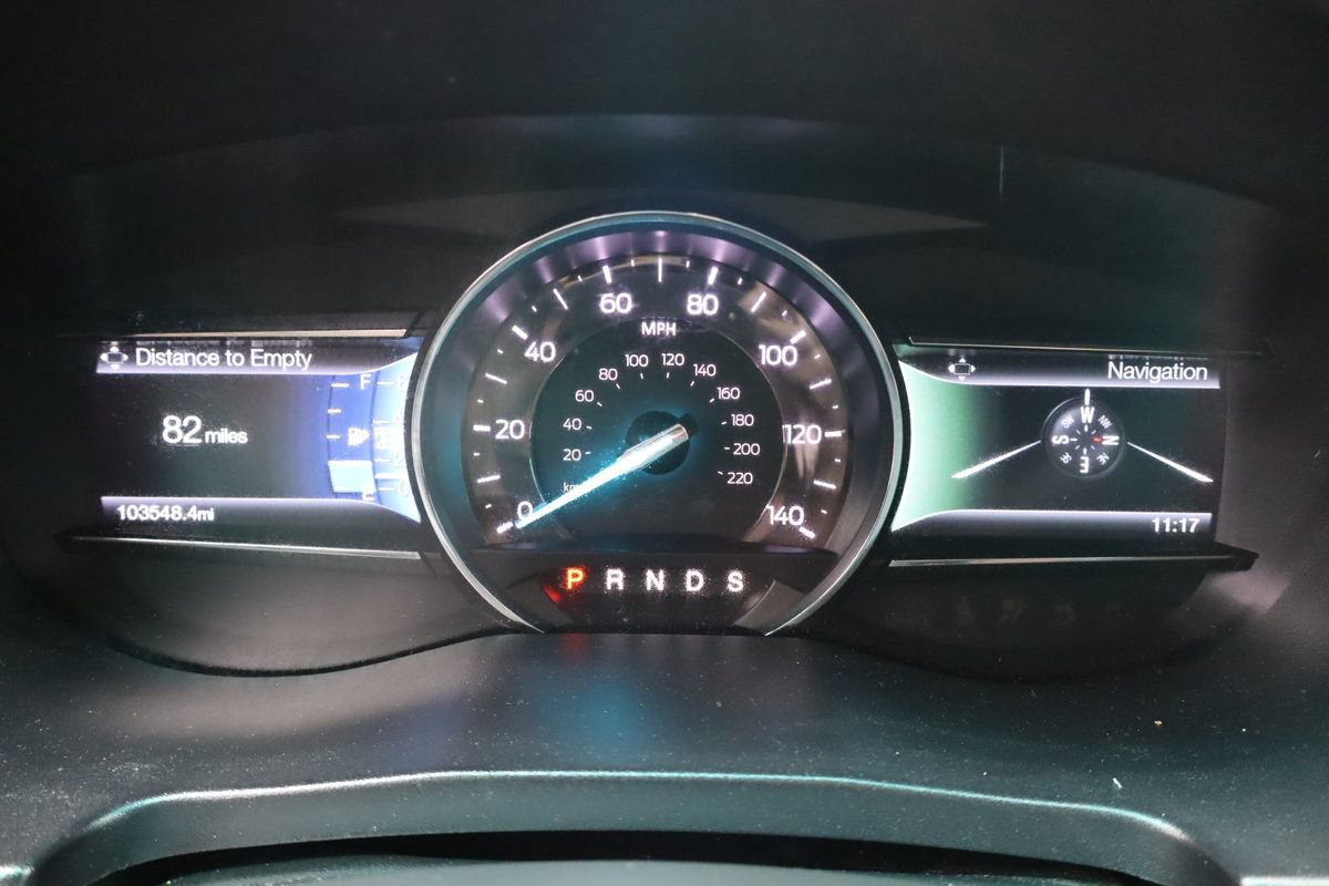 Used 2016 Ford Explorer XLT w/ Equipment Group 202A AWD/4WD image 35