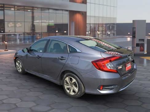 Used 2019 Honda Civic LX image 4