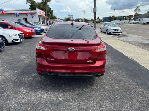 Used 2014 Ford Focus SE image 7