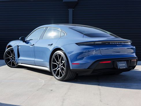 Certified 2025 Porsche Taycan image 3