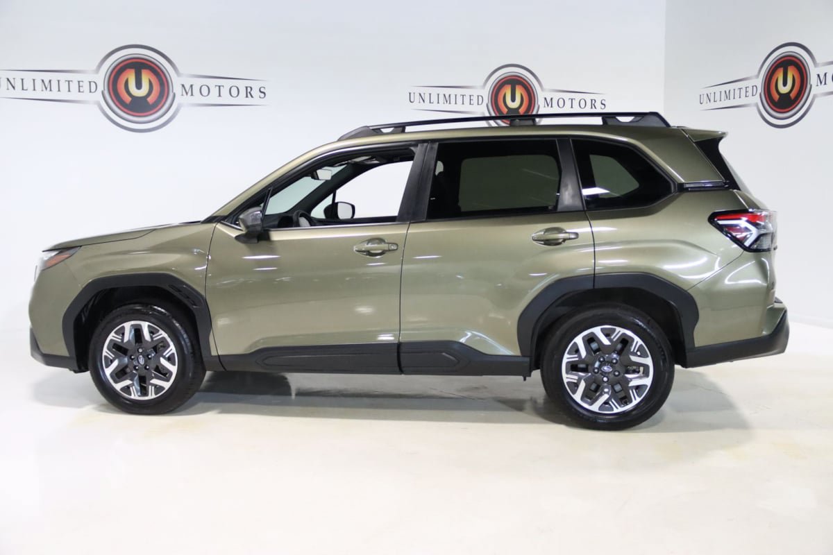 Used 2026 Subaru Forester Premium AWD/4WD image 29