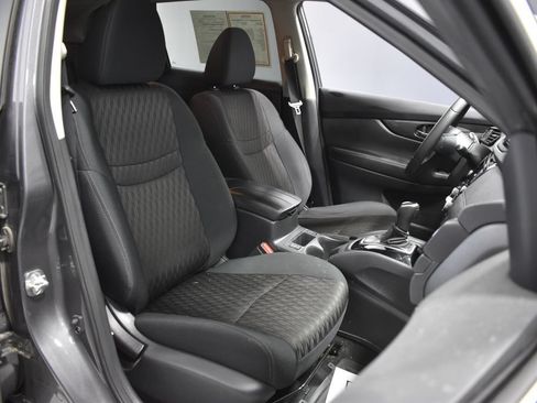 Used 2019 Nissan Rogue S w/ Special Edition Package AWD/4WD image 14