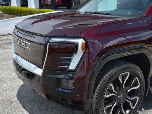 New 2025 GMC Sierra EV Denali image 5