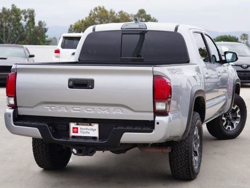 Used 2019 Toyota Tacoma TRD Off-Road image 7