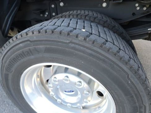 Used 2022 Ford F450 Platinum image 6