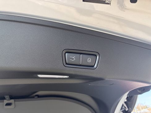 New 2026 Maserati Grecale Modena image 38