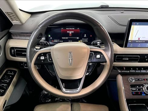 Used 2021 Lincoln Aviator Reserve w/ Equipment Group 201A RWD image 5