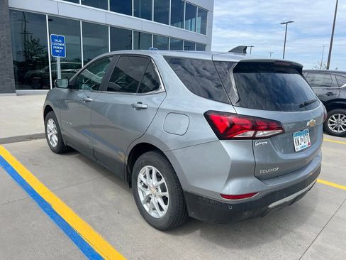 Used 2023 Chevrolet Equinox LT AWD/4WD image 8