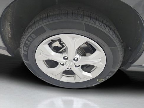 Used 2023 Honda HR-V LX image 13