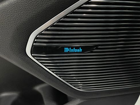 Used 2021 Jeep Grand Cherokee L Overland w/ Advanced Protech Group III image 18