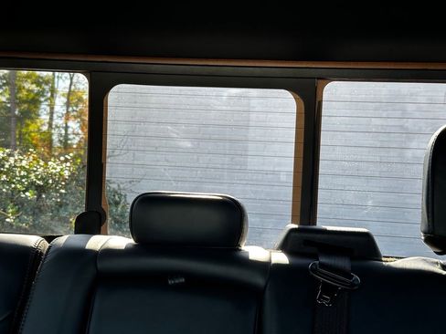 Used 2022 Ford F250 Platinum w/ FX4 Off-Road Package image 78