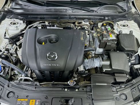 Used 2021 MAZDA MAZDA3 s FWD image 9