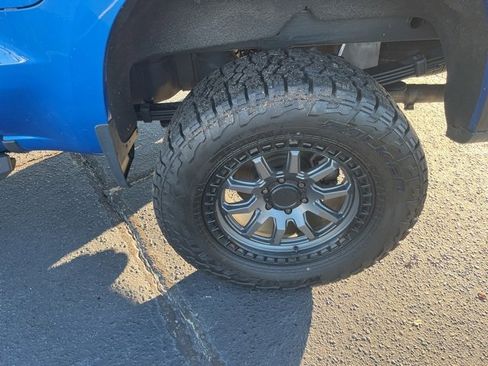 Used 2022 Chevrolet Silverado 1500 LT Trail Boss w/ LT Trail Boss Premium Package image 21