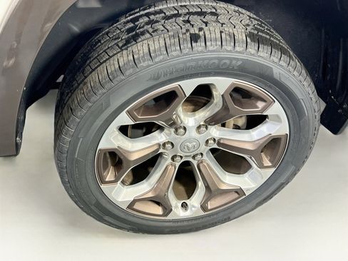 Used 2023 RAM 1500 Limited AWD/4WD image 30