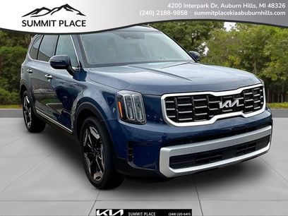 Certified 2025 Kia Telluride S