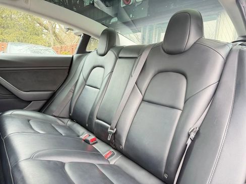Used 2020 Tesla Model 3 Long Range image 12