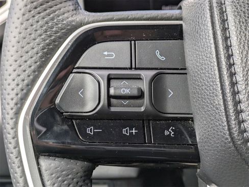 Used 2025 Toyota Sequoia Platinum image 40