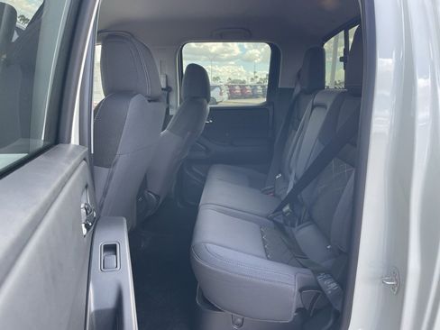 New 2026 Nissan Frontier SV w/ Tow Package image 19