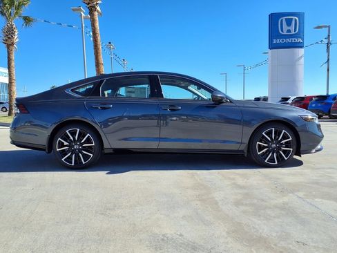 New 2026 Honda Accord Touring image 7
