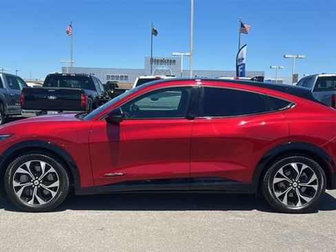 Certified 2022 Ford Mustang Mach-E Premium AWD/4WD image 7