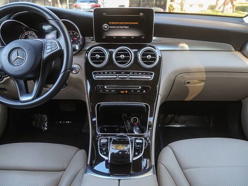 Used 2016 Mercedes-Benz GLC 300 4MATIC image 10