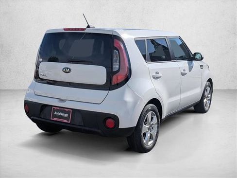 Used 2017 Kia Soul image 4