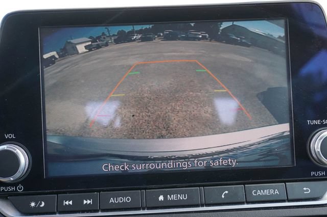 Used 2024 Nissan Altima 2.5 SV FWD image 23