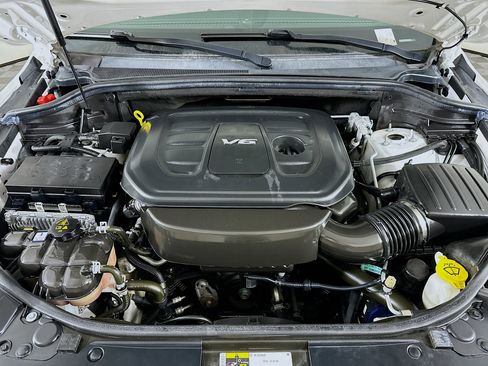 Used 2019 Jeep Grand Cherokee Limited image 34