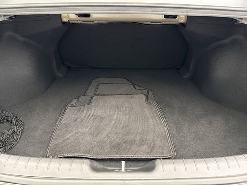 Used 2025 Hyundai Elantra Sport image 18