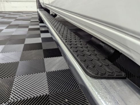 Used 2021 RAM 1500 Big Horn image 8