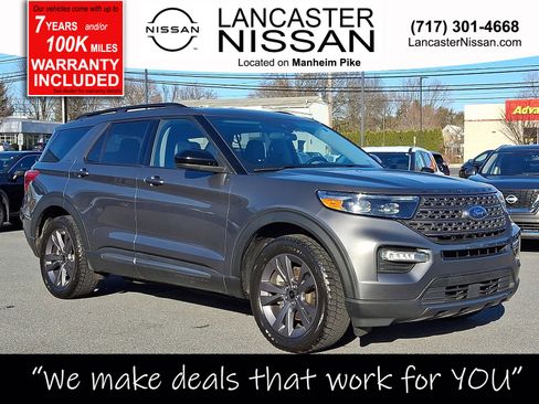 Used 2022 Ford Explorer XLT w/ Equipment Group 202A image 1