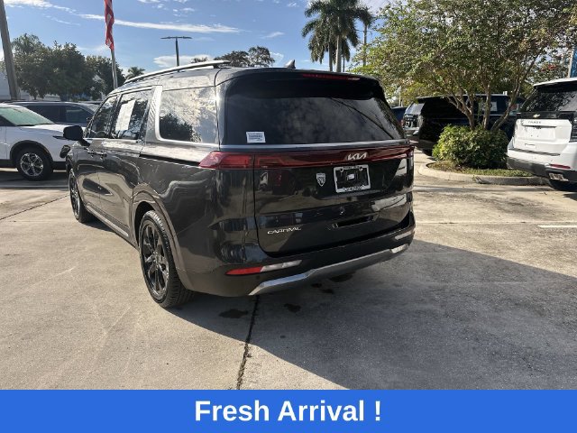 Used 2024 Kia Carnival SX Prestige FWD image 35