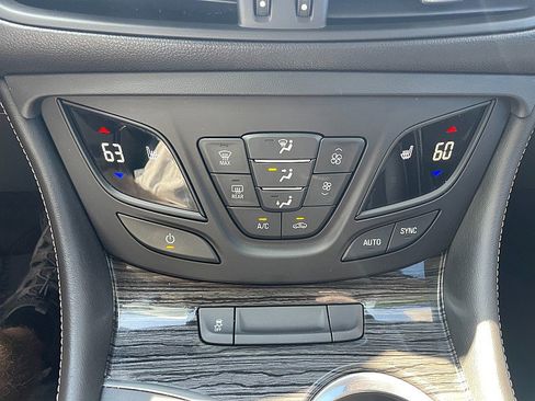 Used 2018 Buick Envision Essence w/ LPO, Cargo Package image 26