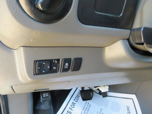 Used 2017 Nissan NV 1500 SV w/ Technology Package RWD image 13