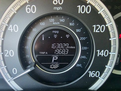 Used 2013 Honda Accord LX image 35