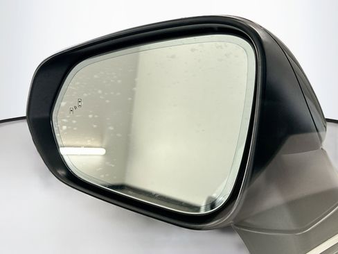 Used 2023 Lexus RZ 450e Premium w/ Technology Package image 16