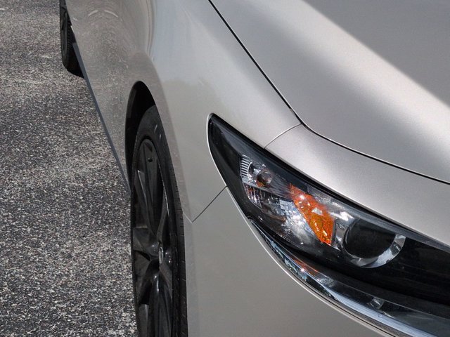 Used 2025 MAZDA MAZDA3 s FWD image 9