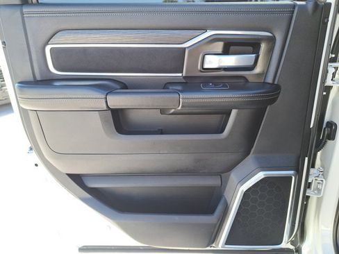 Used 2023 RAM 2500 Laramie image 14