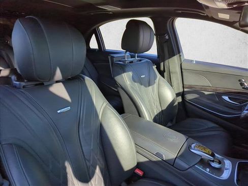 Used 2017 Mercedes-Benz S 63 AMG 4MATIC Sedan image 27