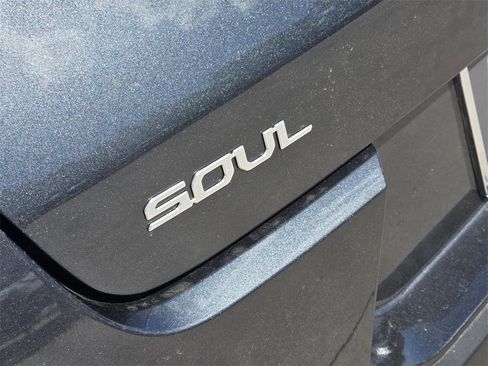 New 2025 Kia Soul S image 7