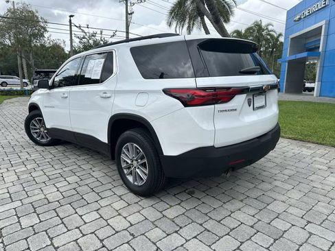 Used 2022 Chevrolet Traverse LT FWD image 38