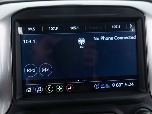 Used 2020 Chevrolet Silverado 1500 RST AWD/4WD image 39