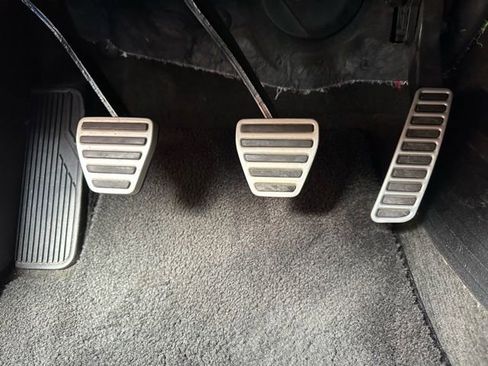 Used 2013 Chevrolet Camaro ZL1 image 42