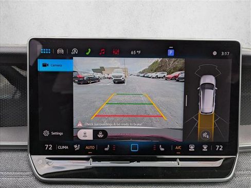 New 2026 Volkswagen Tiguan S image 18