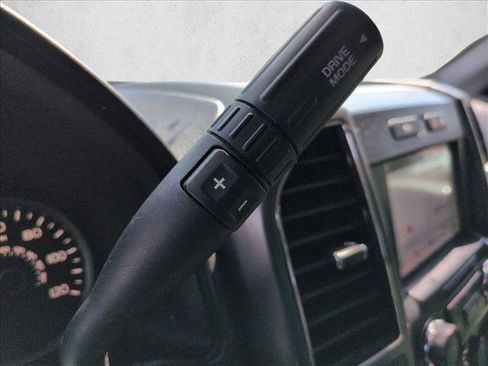 Used 2018 Ford F150 XLT w/ Equipment Group 302A Luxury image 12