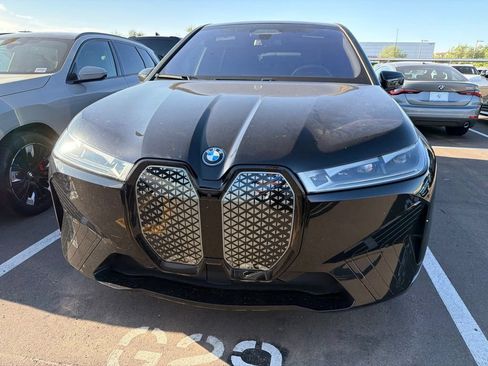 Certified 2024 BMW iX xDrive50 w/ Premium Package AWD/4WD image 2