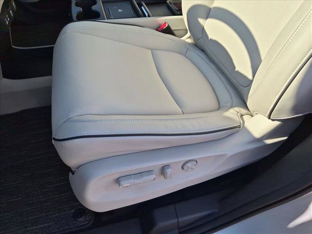 New 2027 Honda Odyssey Touring image 4
