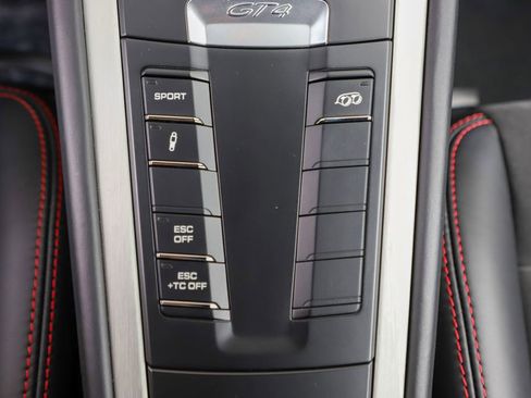 Used 2016 Porsche Cayman GT4 image 26