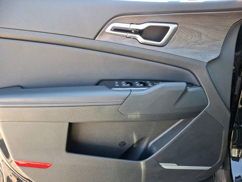 Used 2023 Kia Sportage X-Line image 12